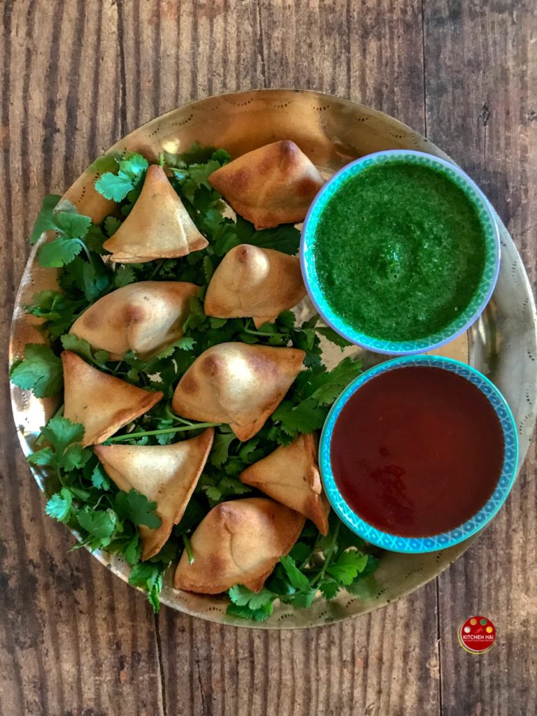 "Baked mini dal samosas - www.kitchenmai.com"