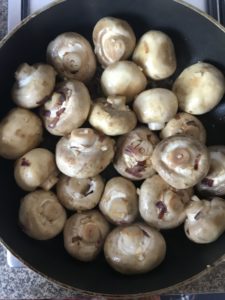 "Herby stir fried garlic mushrooms - www.kitchenmai.com"