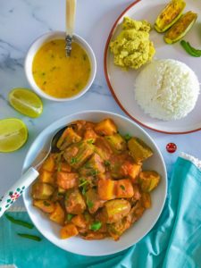 "Aloo potol - pointed gourd and potatoes curry- www.kitchenmai.com"