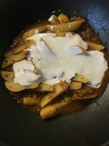 "Aloo palda (potatoes in yoghurt gravy) - www.kitchenmai.com"