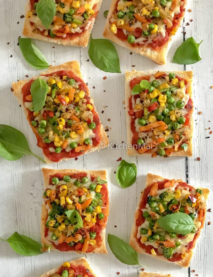 Sautéed vegetables pizza toast