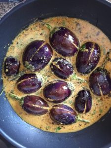 "bharli vangi (stuffed aubergine curry) - www.kitchenmai.com"