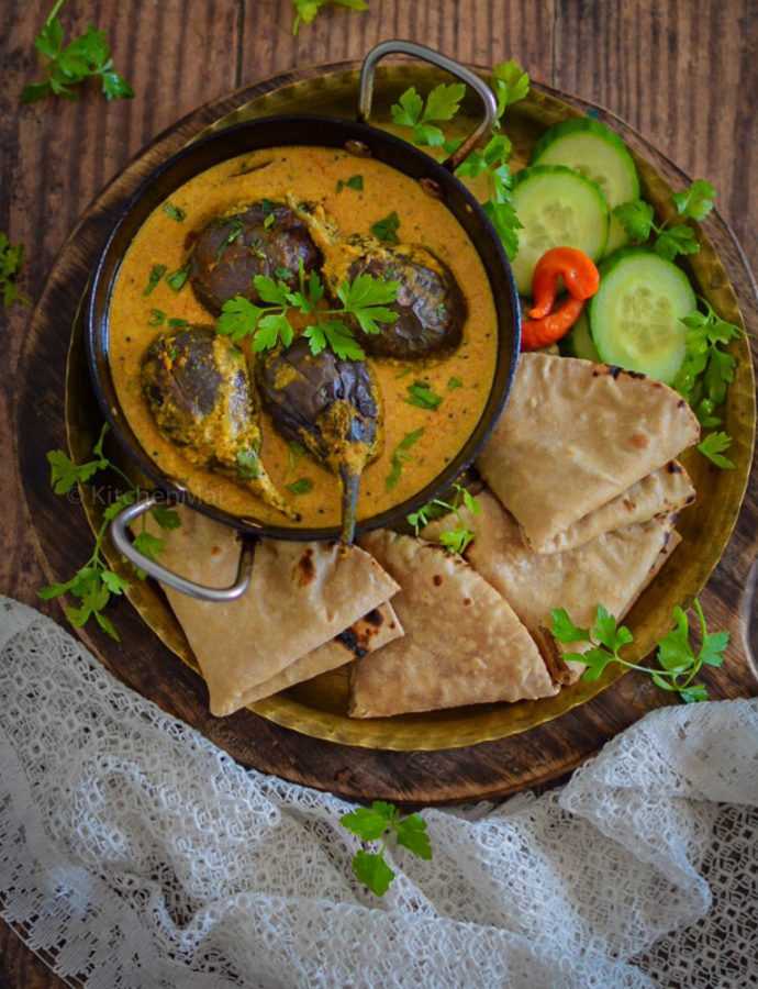 Bharli vangi (stuffed aubergine curry)
