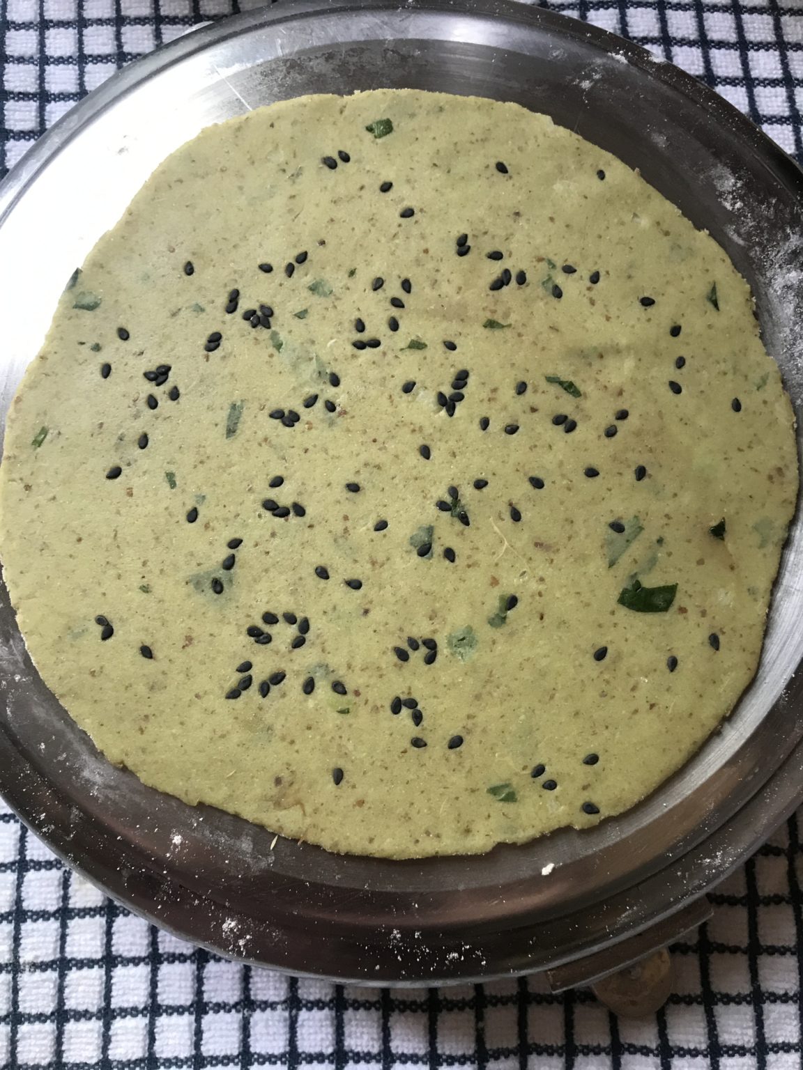 Avocado paratha (flatbread) – Kitchen Mai