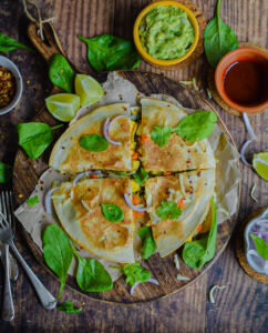 "vegetable quesadilla with paneer - www.kitchenmai.com"