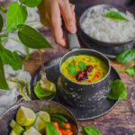 "Palak kadhi (spinach in yoghurt sauce) - www.kitchenmai.com"