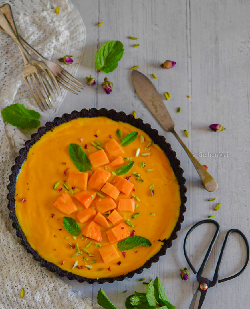 "oreo mango shrikhand tart - www.kitchenmai.com"