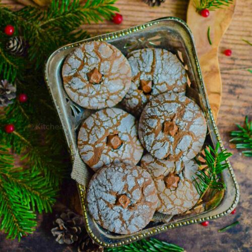 "Chocolate and coffee crinkle cookies - www.kitchenmai.com"