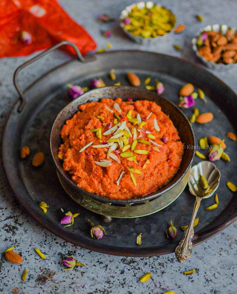 Gajar Halwa With Khoya