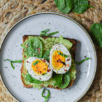 "avocado toast with egg - www.kitchenmai.com"